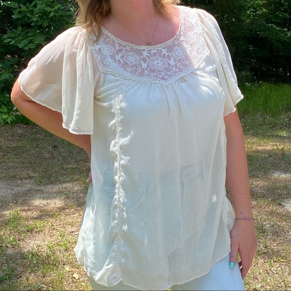 Off white woman’s DIVIDED by H&M lace sheer peasant top size 10 - Picture 8 of 8